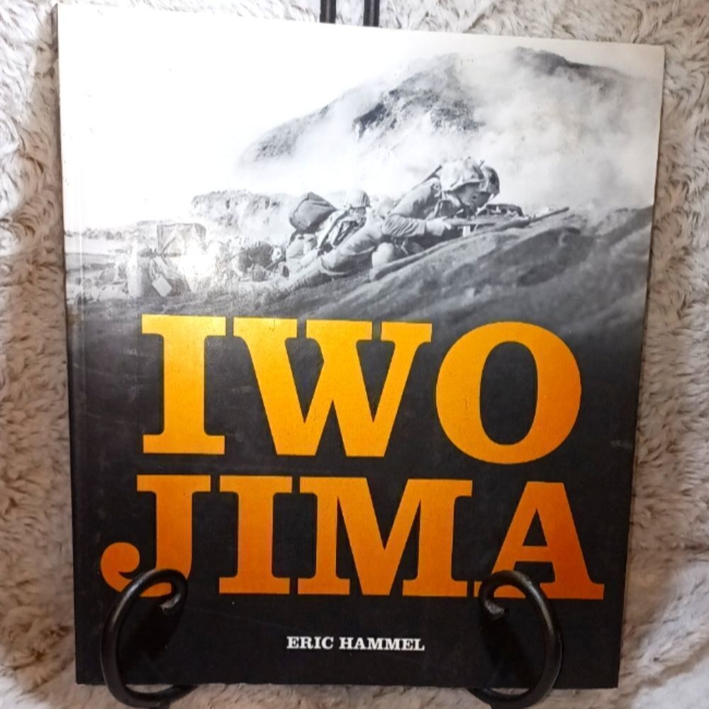 2009 Iwo jima by Eric Hammel